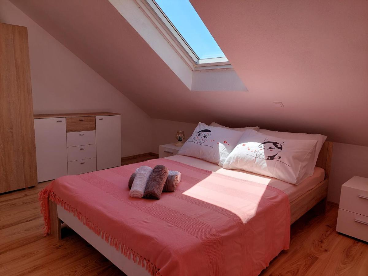 Apartmani Timon 波尔 外观 照片